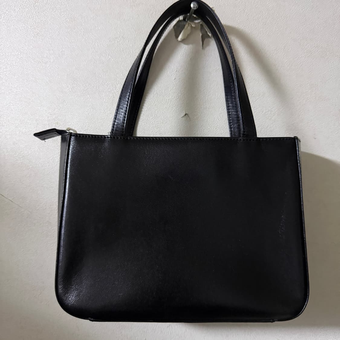 버버리 노바체크 깔끔 가죽 사각 토트백 상품이미지5