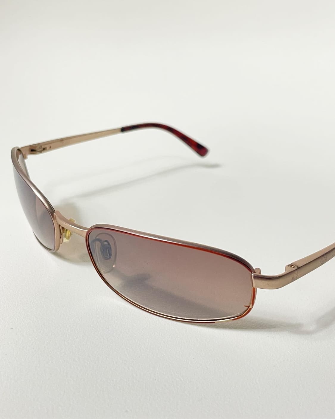 90s 소프트 스퀘어 틴트 선글라스 상품이미지2