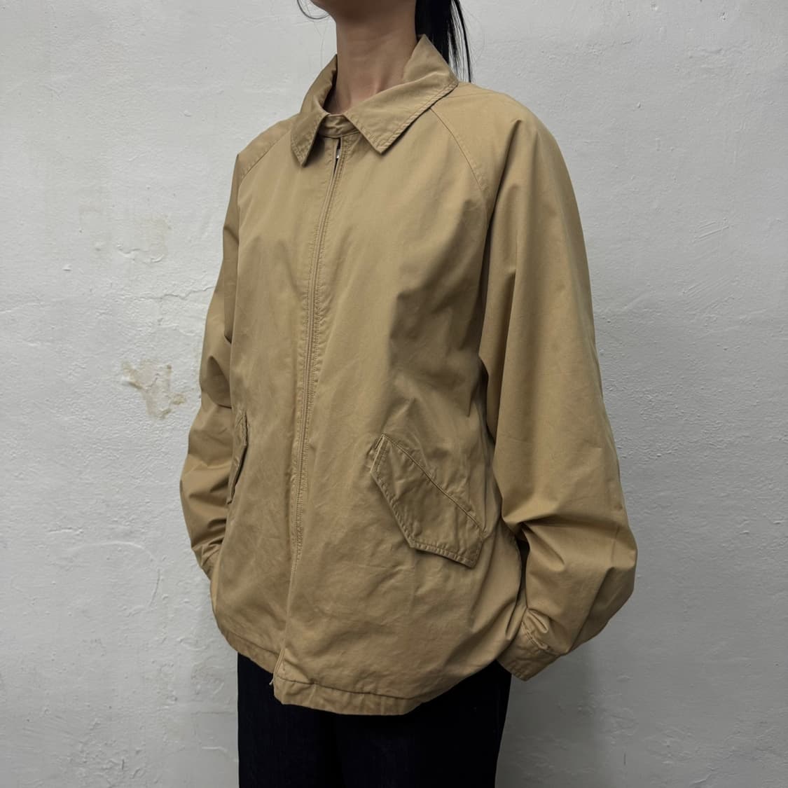 빔즈(BEAMS) 베이지컬러 코튼 더블 집업 레글런 블루종 자켓 상품이미지1