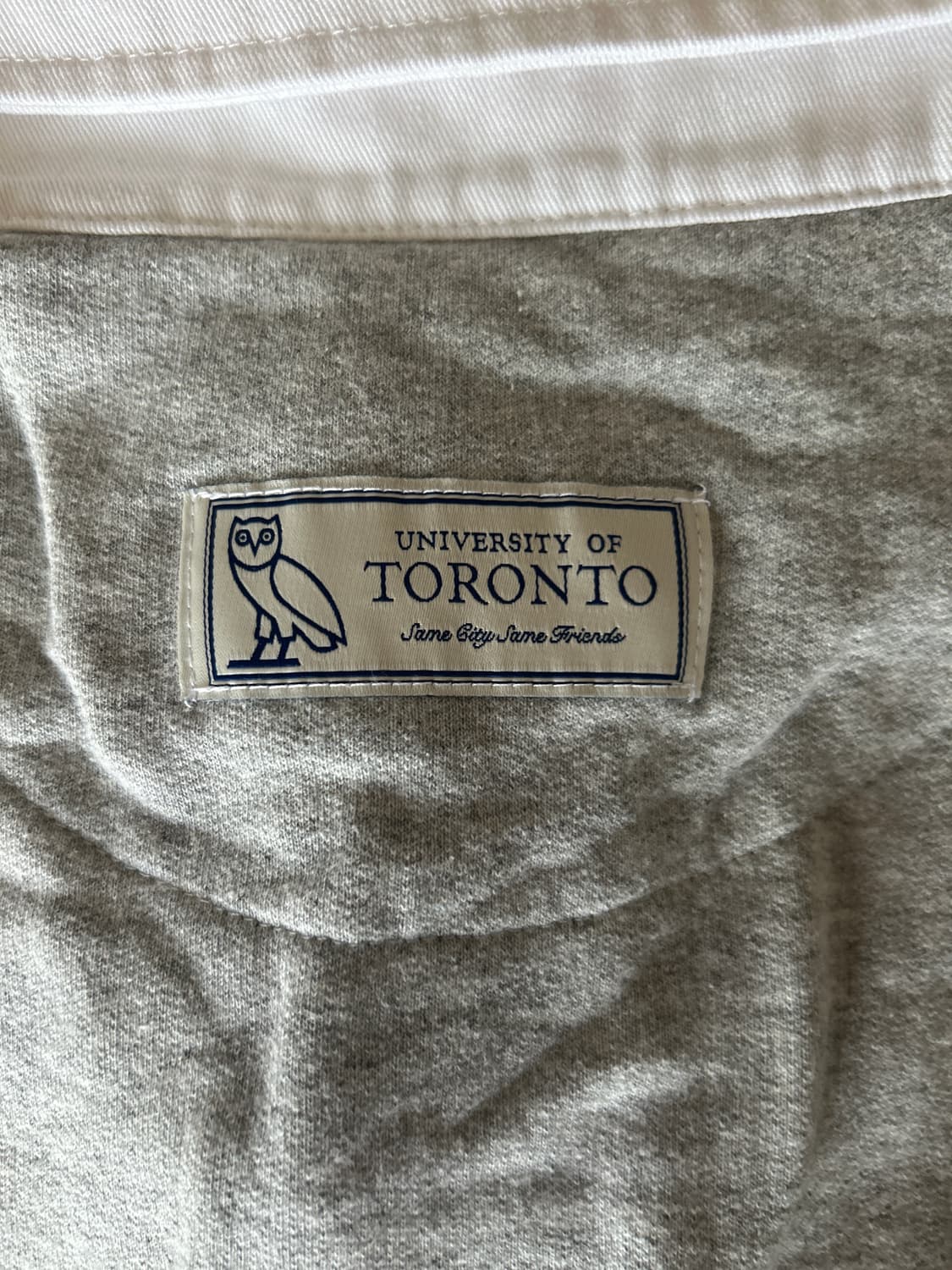 OVO UofT 2022 럭비 폴로 셔츠 상품이미지6