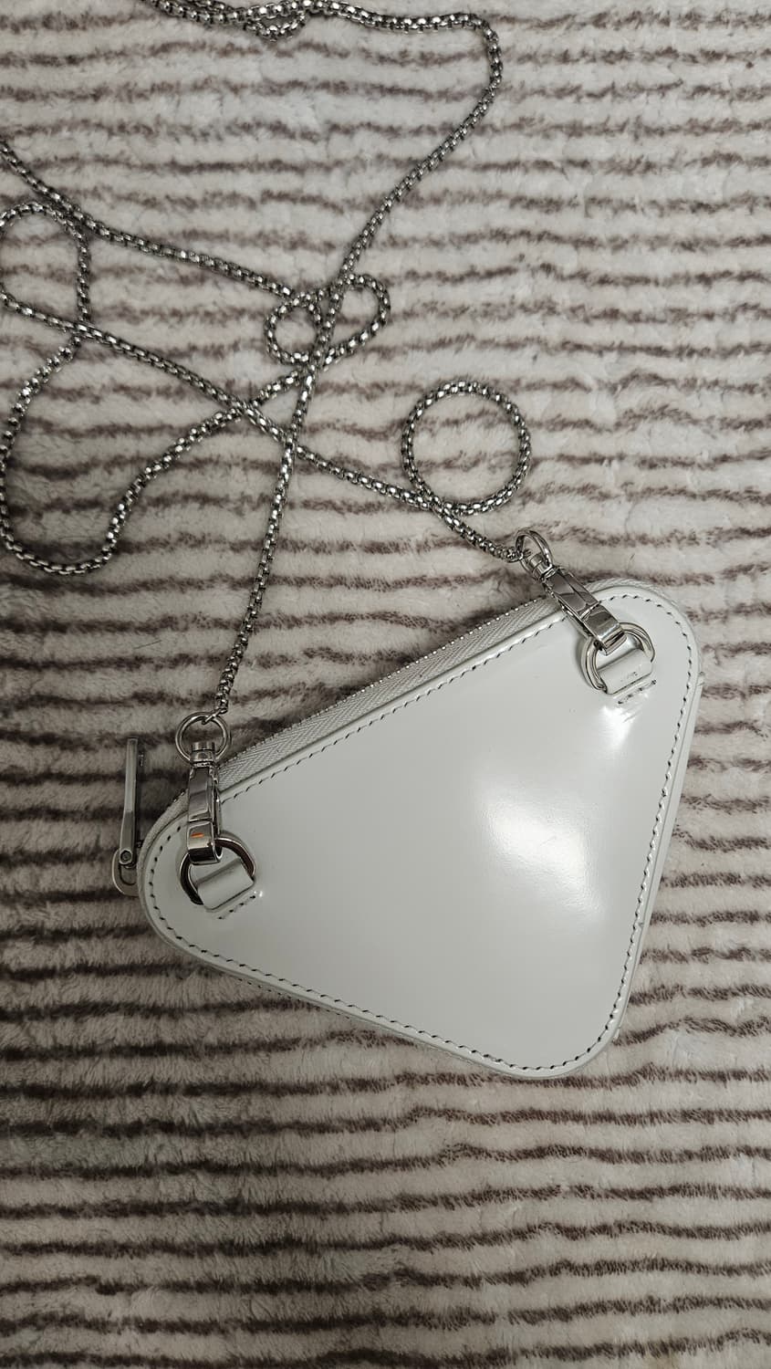 프라다 트라이앵글 미니체인백 상품이미지7