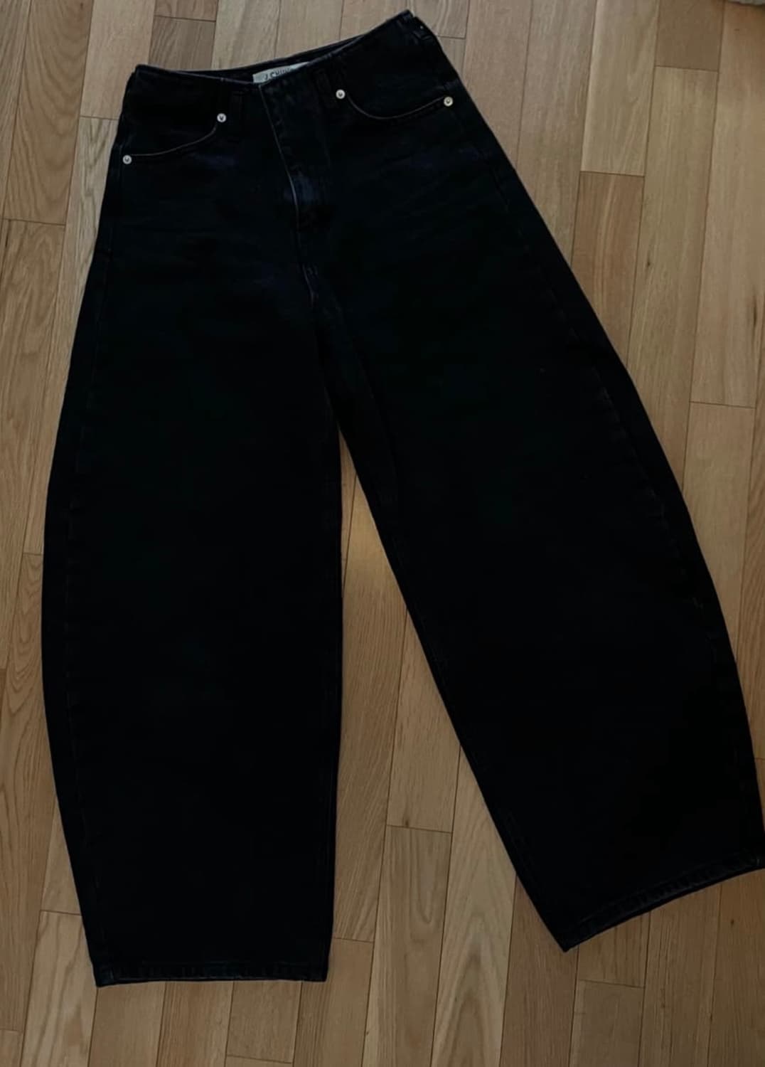 J Chung 커브드 블랙진 S - 르메르 르셉템버 아모멘토 상품이미지6