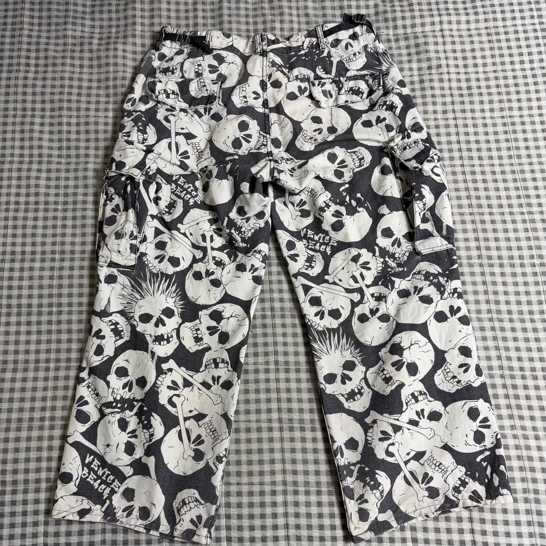 (L) ERL 이알엘 스컬 카고 팬츠 상품이미지3