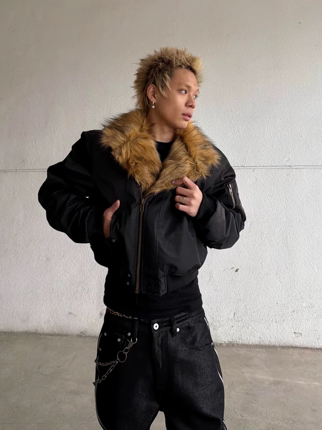 Fur-Lined Avigator Padded Bomber Jacket 상품이미지1