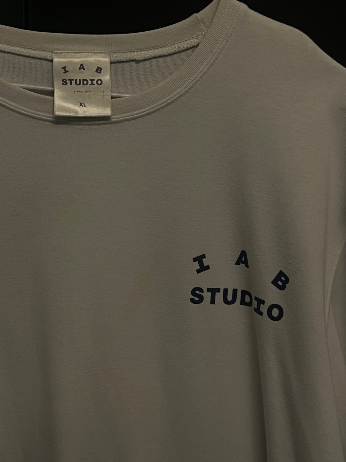 아이앱 스튜디오 흰색 남색 XL 상품이미지2