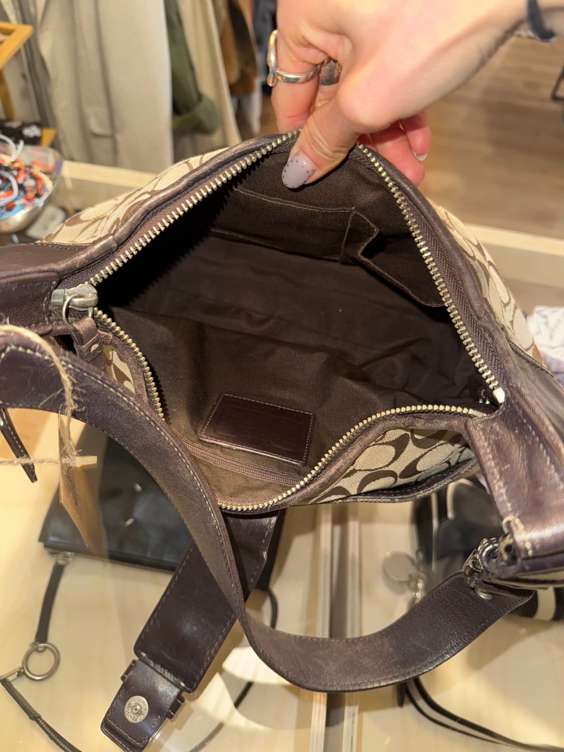 Coach 햄튼 호보백 상품이미지5