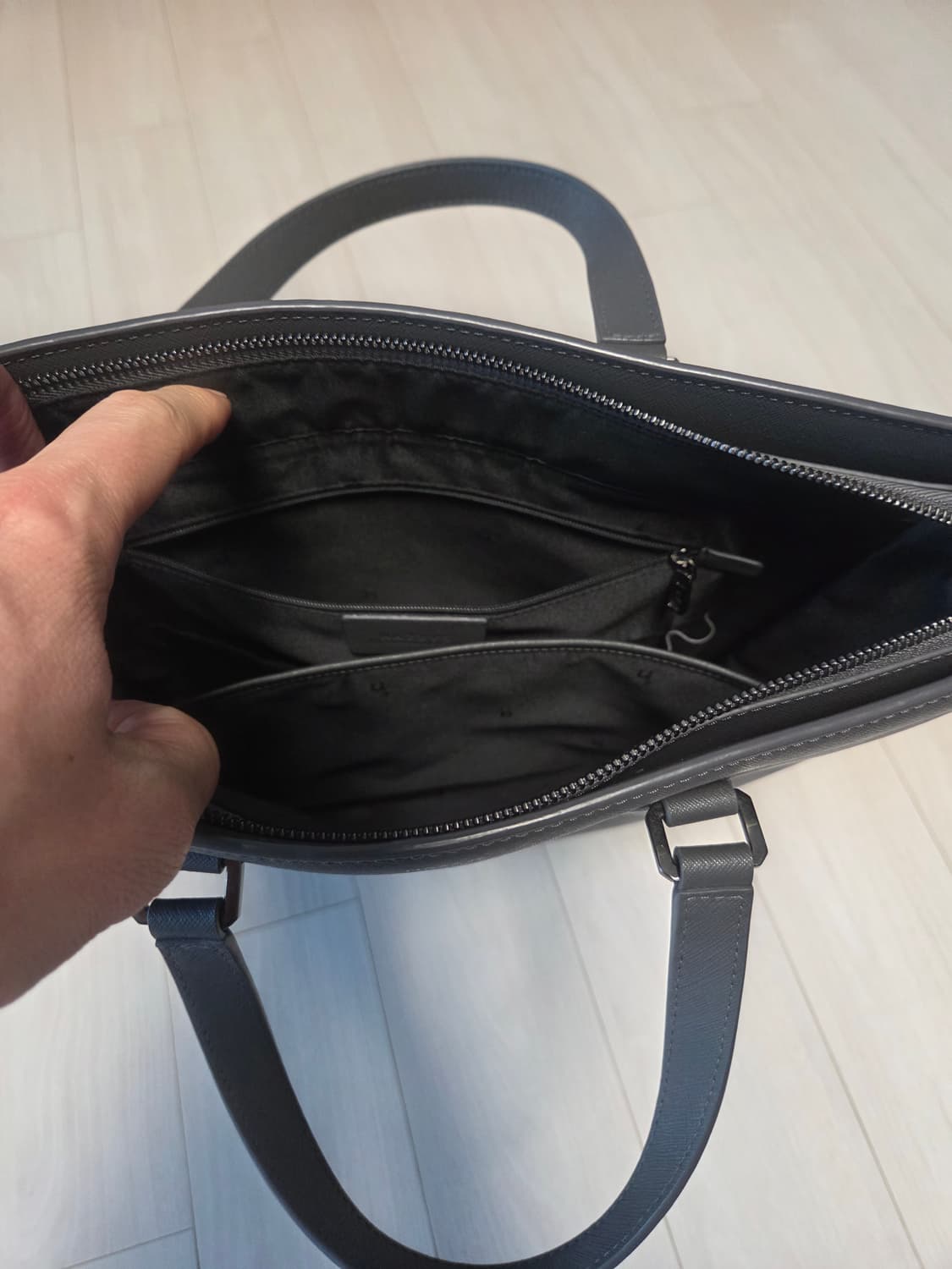 해지스 남성 토트백 판매 상품이미지3