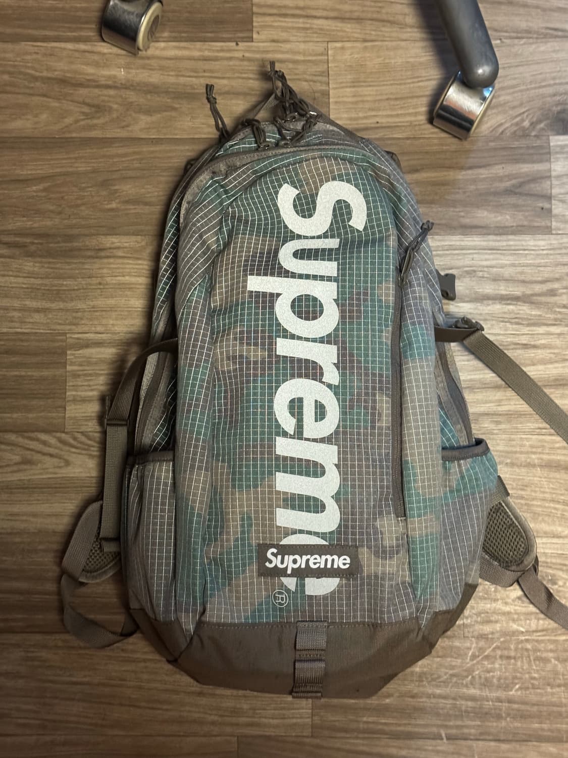슈프림 백팩 카모 상품이미지1