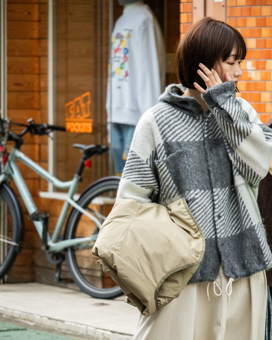 [1] 나나미카 25FW 모헤어 체크후드 셔츠 상품이미지6