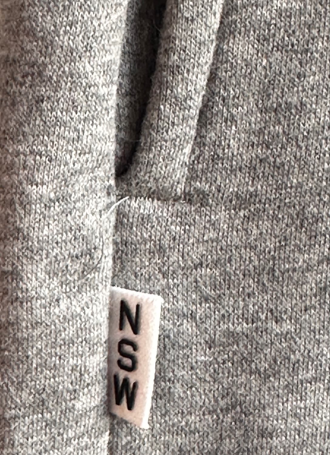 [Nike] 나이키 NSW 부클 바시티 와펜 플리스 반바지 그레이  상품이미지5