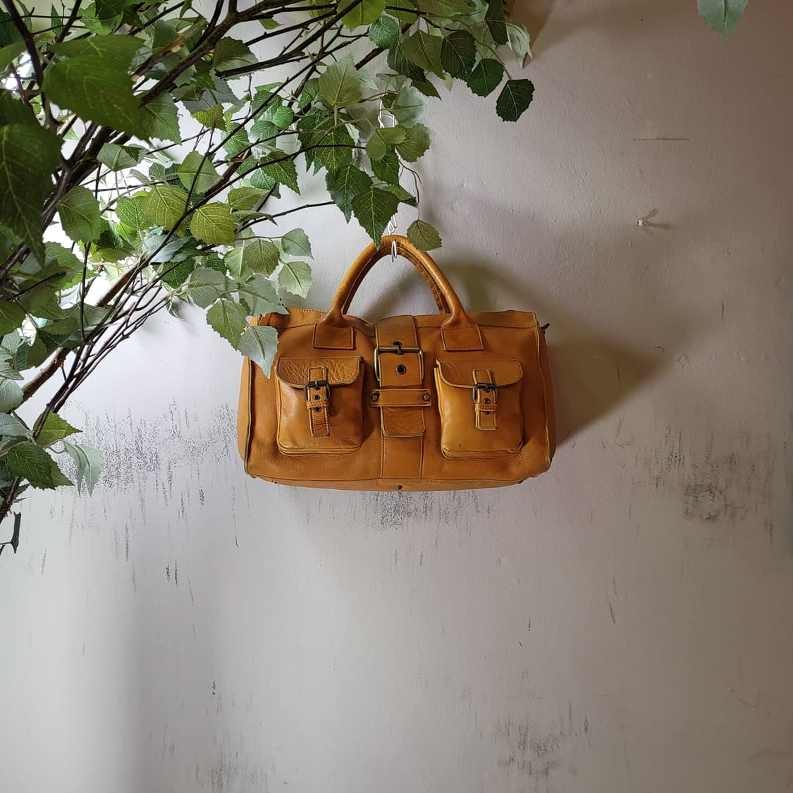 레더 빈티지 보스턴백 상품이미지1