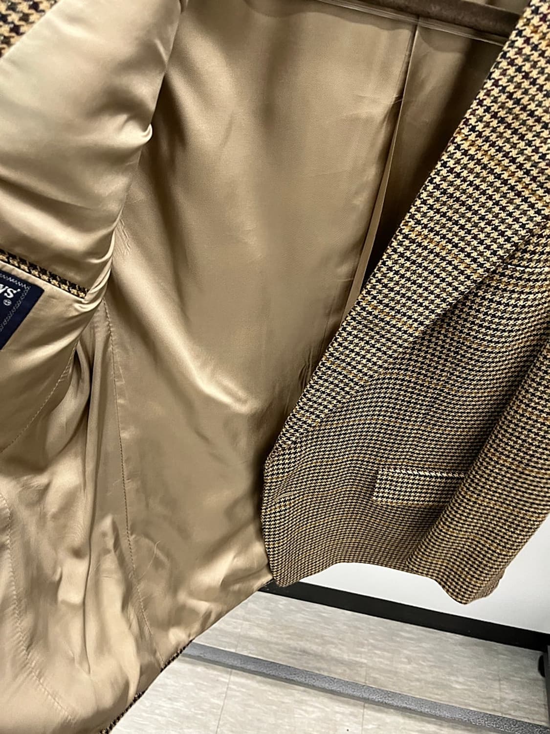 105-110) 버버리 클래식 하운드 울자켓 상품이미지7