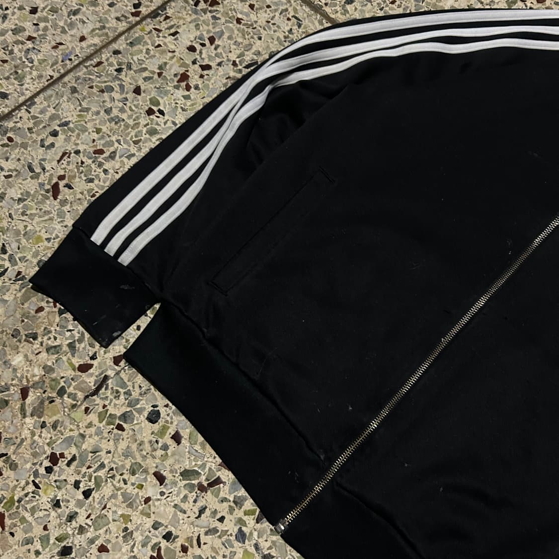 아디다스(ADIDAS)슈퍼스타 블랙 트랙탑 져지 상품이미지3