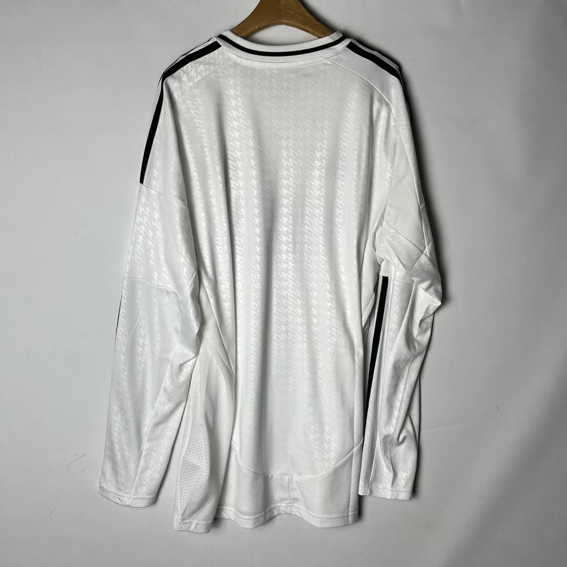 [Adidas] 아디다스 24/25 레알마드리드 노마킹 유니폼 상품이미지2