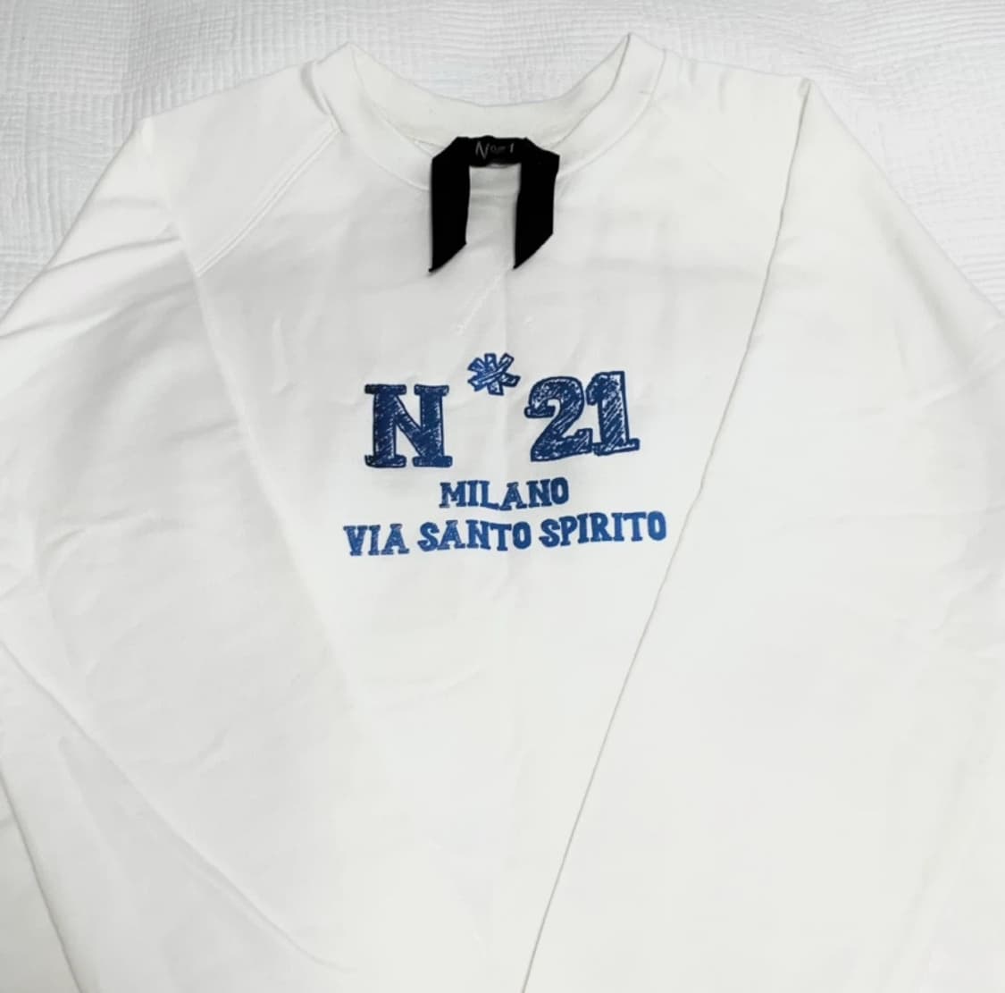 넘버투애니원 N•21 맨투맨 상품이미지1