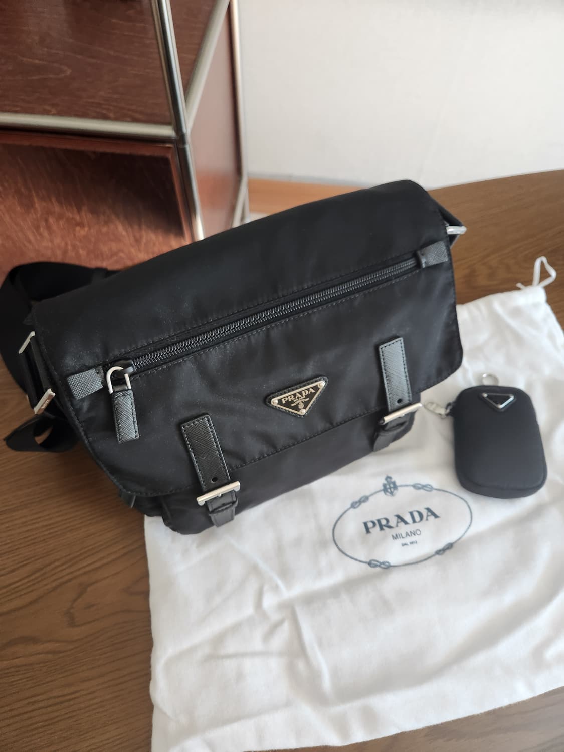 (새상품)프라다 리나일론 숄더백 상품이미지2