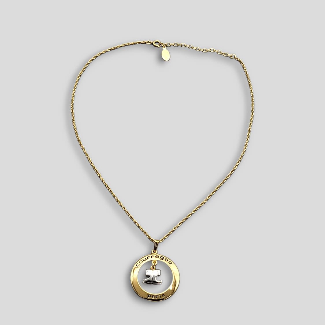 꾸레쥬 써클 로고 목걸이 상품이미지2