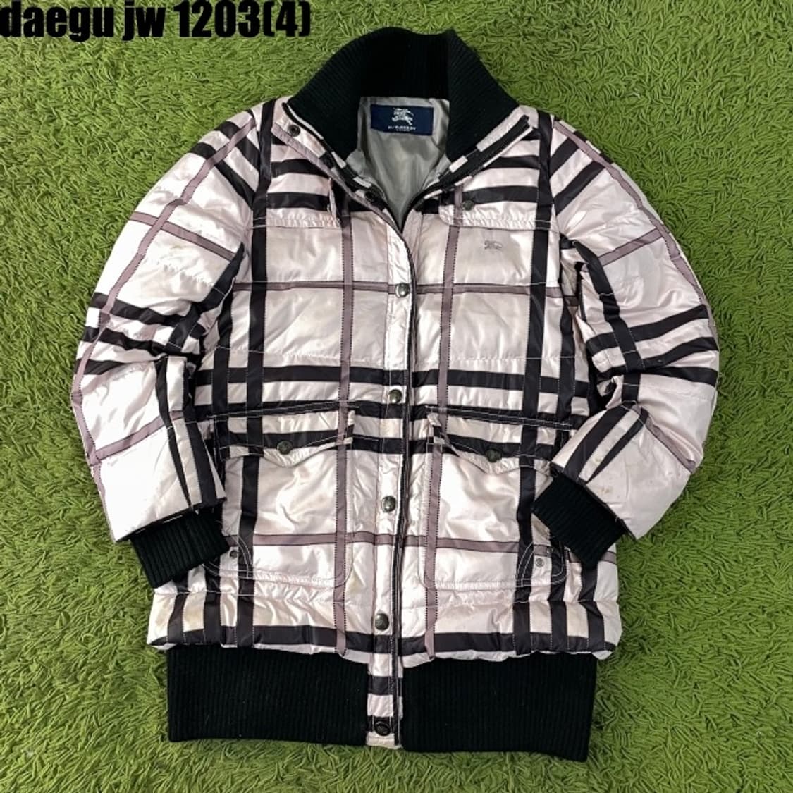 버버리 핑크 패딩 상품이미지2