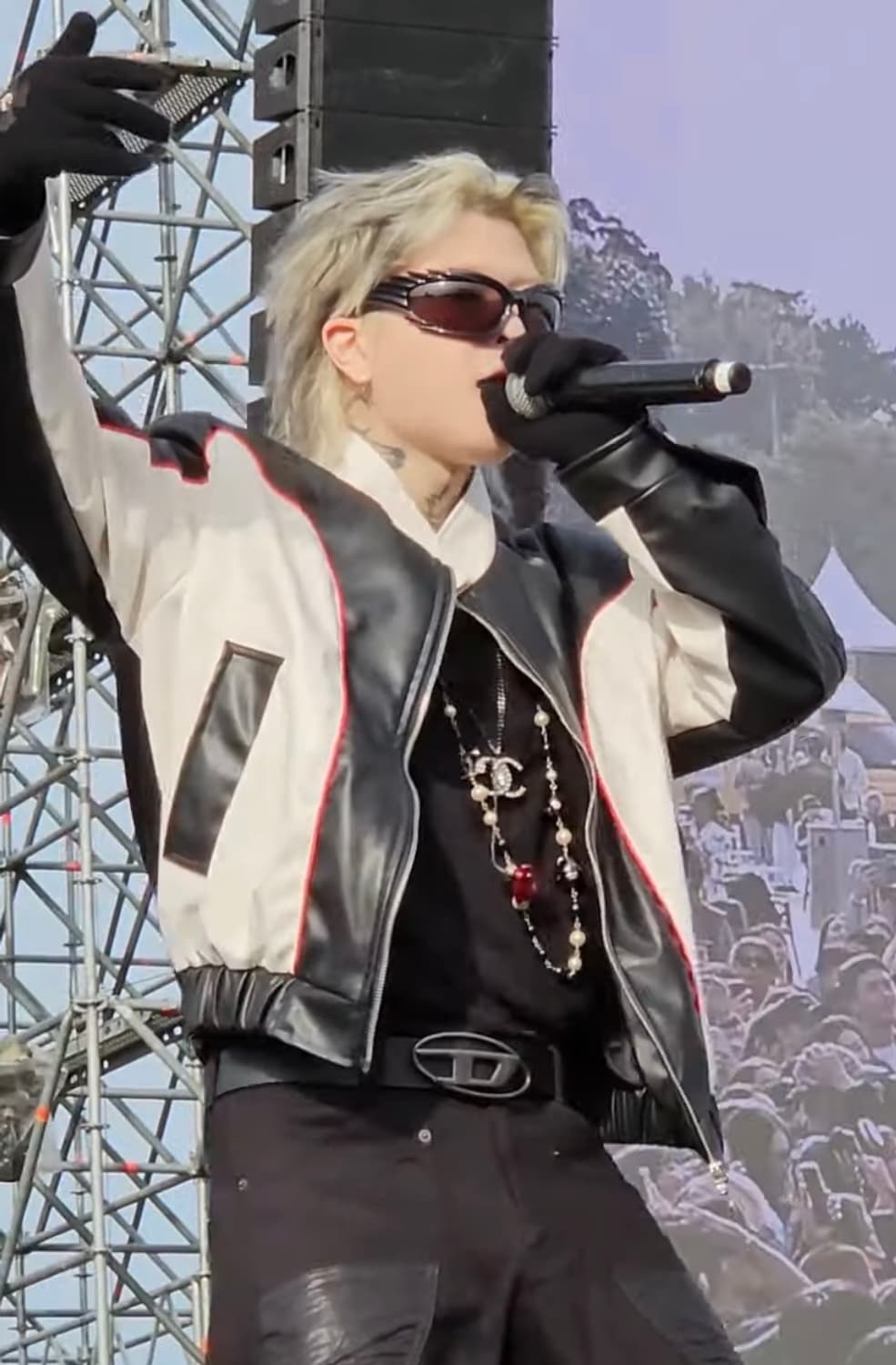 발렌시아가 스파이크 렉탱글 유일 매물(애쉬아일랜드 동일 제품) 상품이미지4