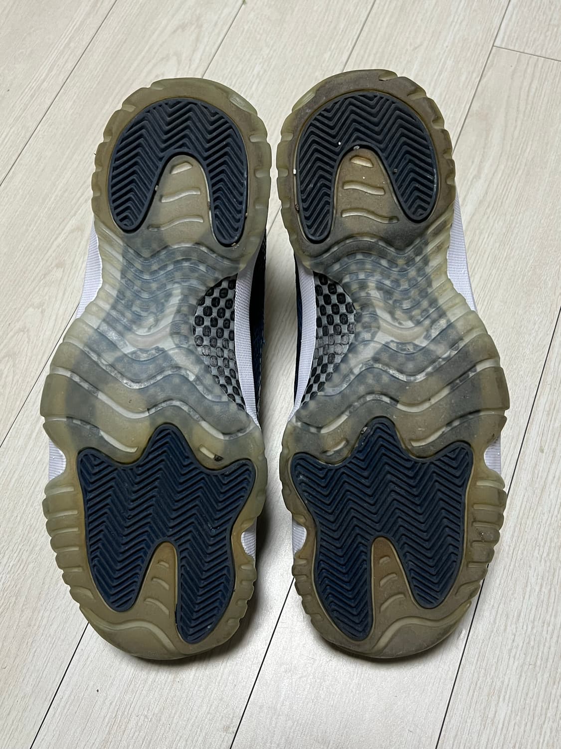 조던 11 레트로 로우 블루 스네이크스킨 남뱀 260 상품이미지8