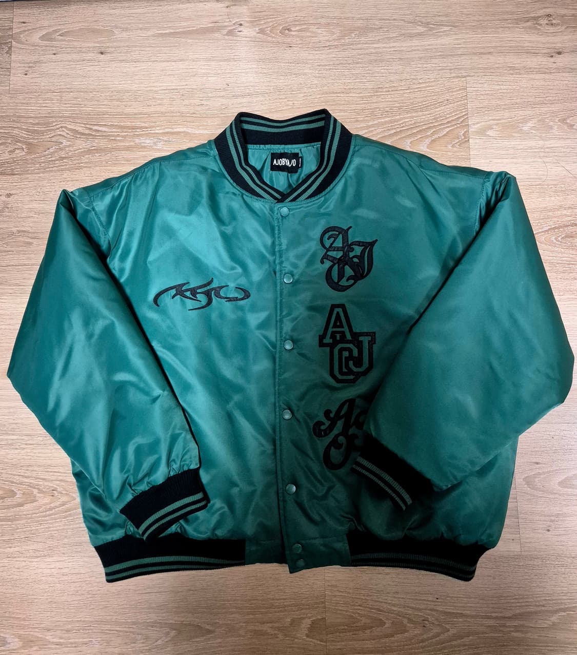 아조바이아조 나일론 베이스볼 자켓 그린 L(피로 착용) 상품이미지1