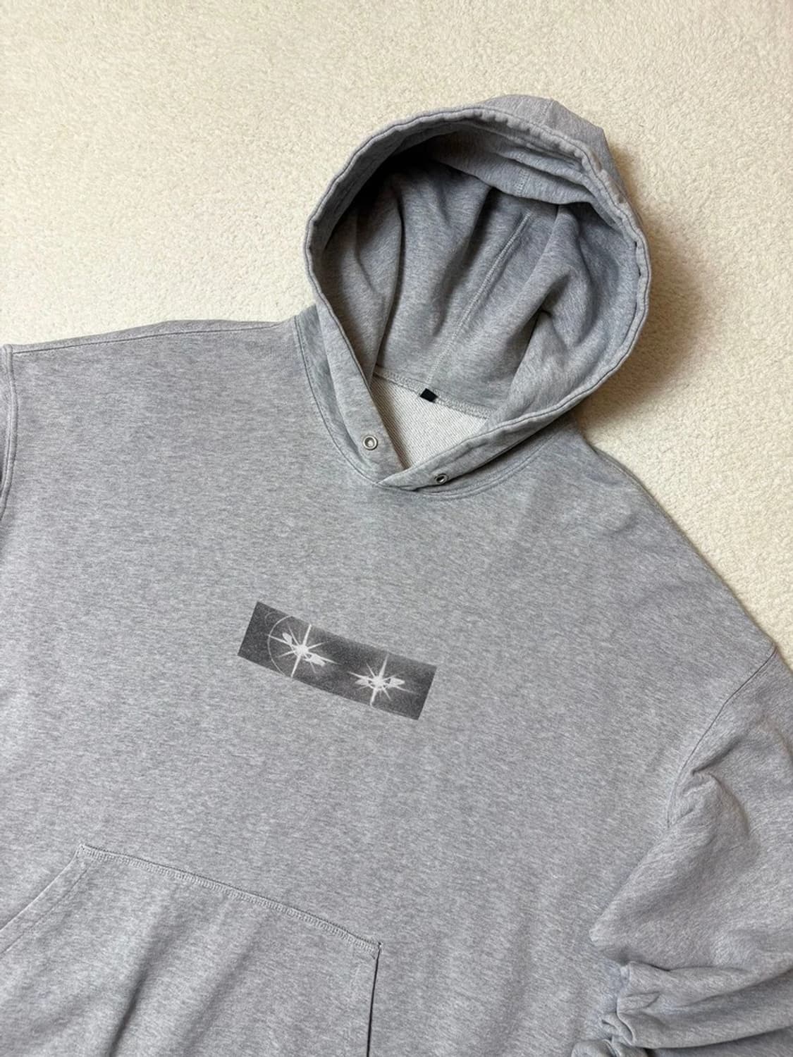 폴리테루 Polyteru사이트 매터스눈빛 그래픽 후드티 PN6550 상품이미지2