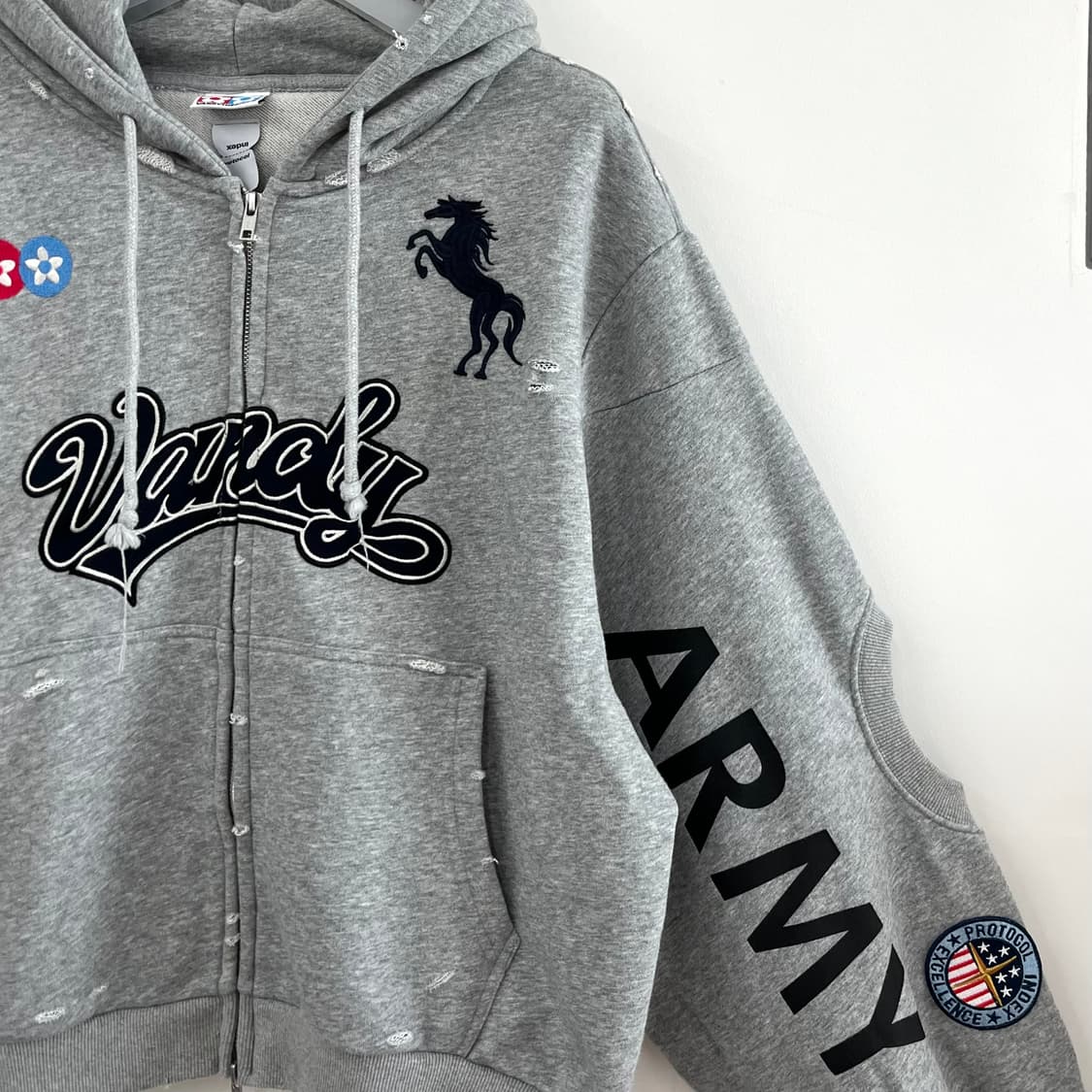 (새상품) 프로토콜 인덱스 x 반디 더 핑크 리컨스트럭티드 후드집업 상품이미지4