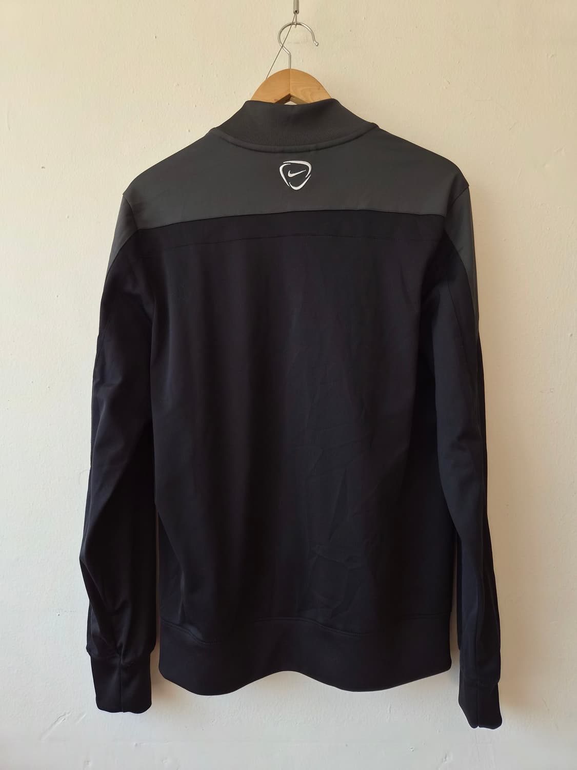 나이키 남성 드라이핏블랙배색져지점퍼 상품이미지3