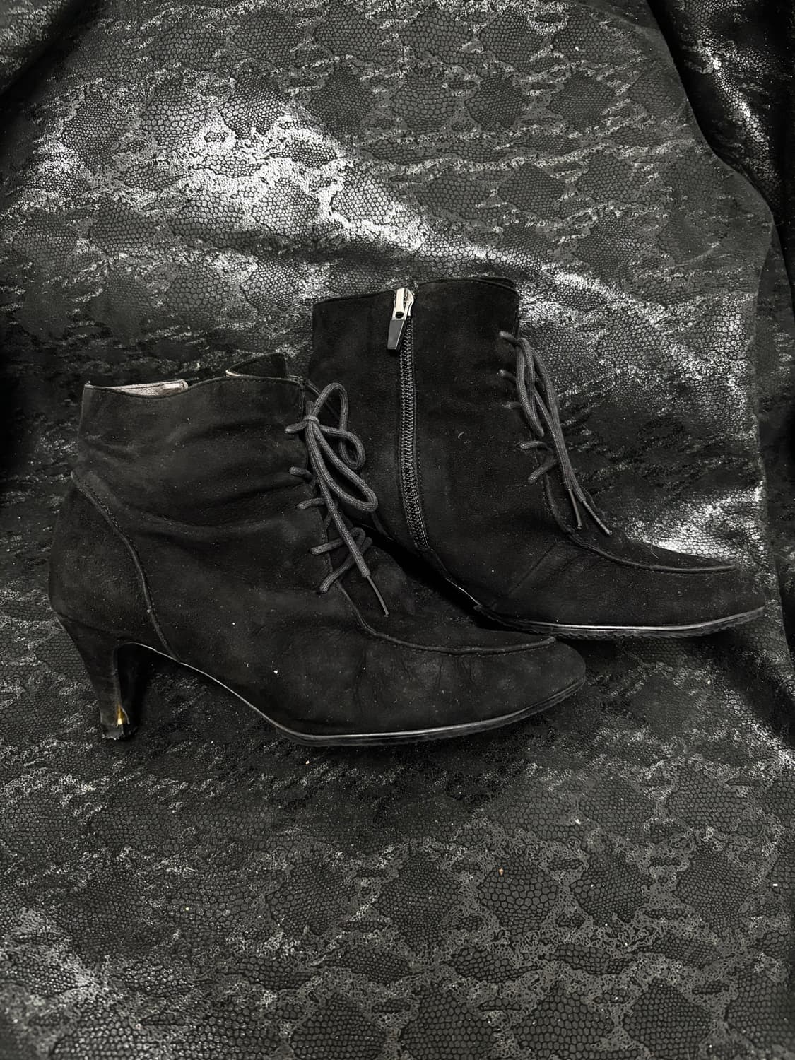 “Vintage” 00’s Mood Suede V Boots 상품이미지3