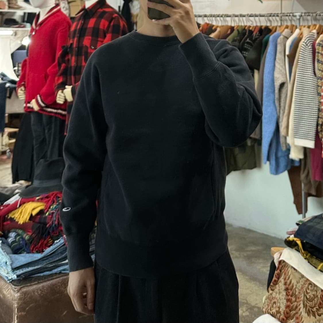 (착용컷) Champion 리버스 위브 스웻 셔츠 (남성용 98) 상품이미지3