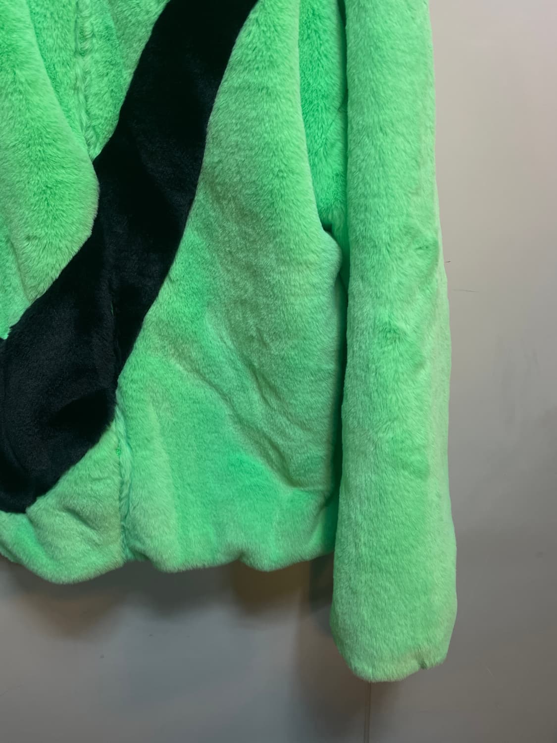 나이키 빅스우시 퍼 자켓 상품이미지4