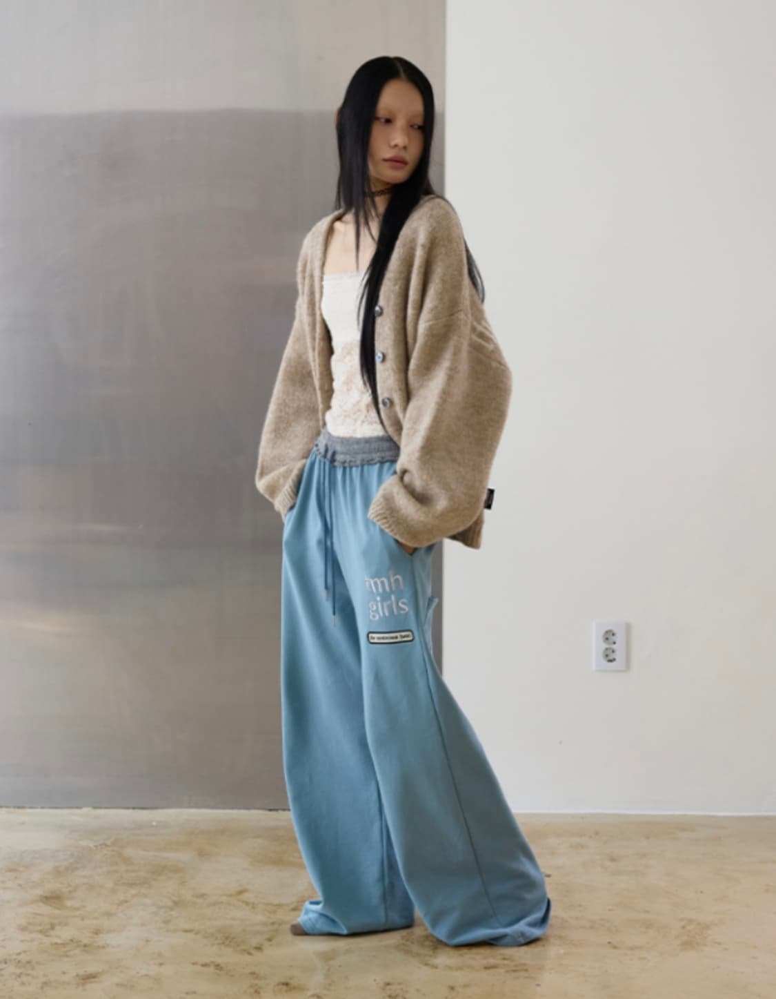 [미스테리어스호텔] 알파카 울 오버 가디건 상품이미지1