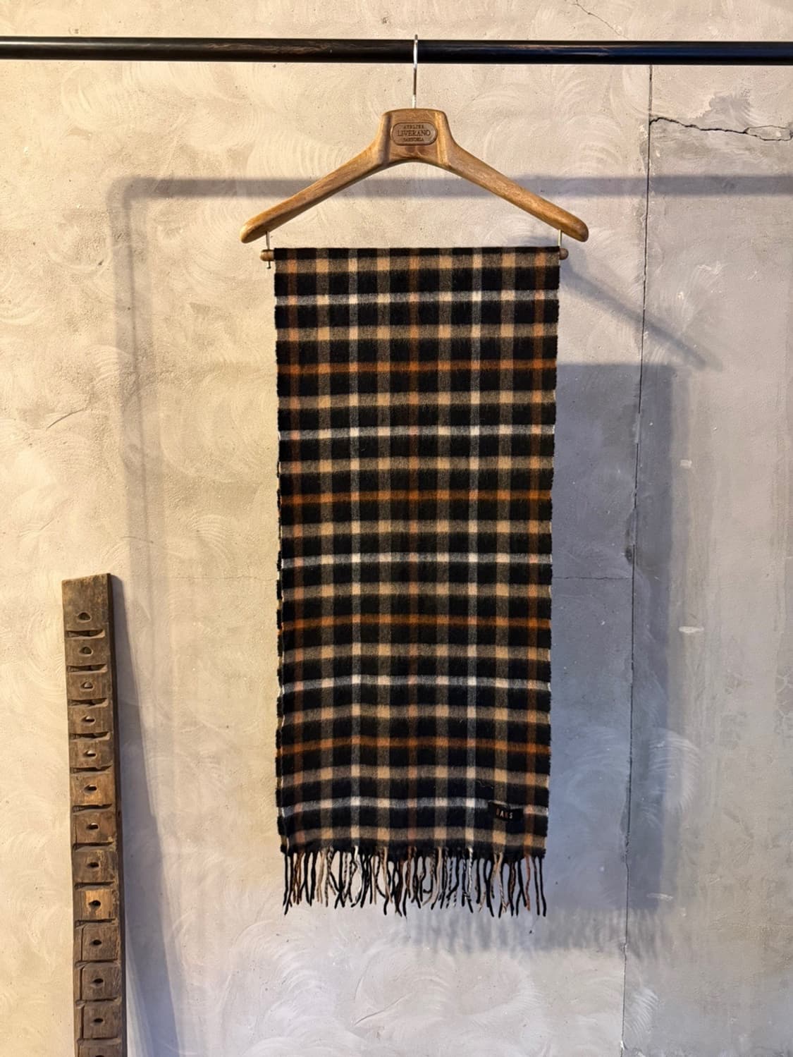 닥스 건클럽체크 캐시미어 머플러 상품이미지5