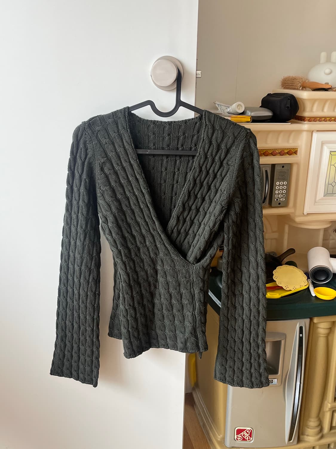 Paloma wool knit 팔로마울 발레리아 니트 카키 상품이미지4