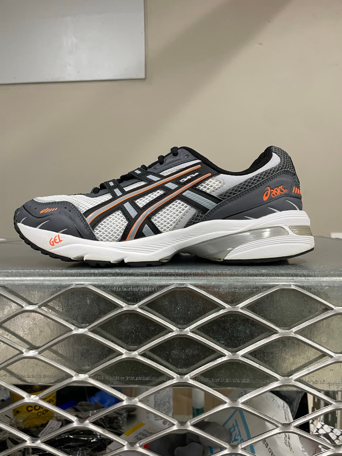 아식스 젤 1090 화이트 블랙 260  상품이미지1