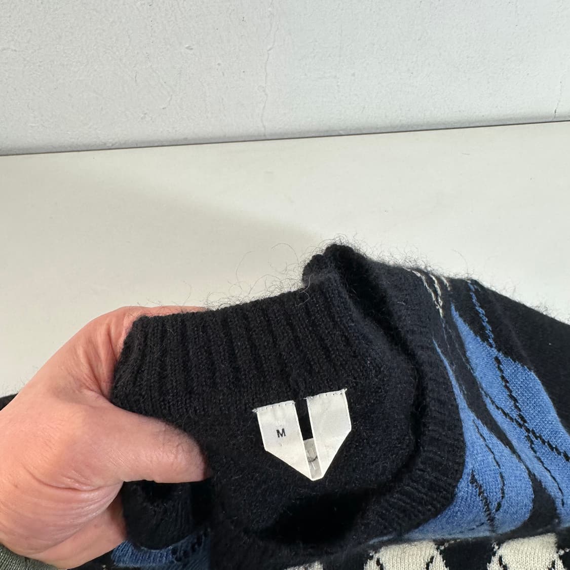 M 아르켓 네이비 아가일 모헤어 라운드니트 상품이미지4