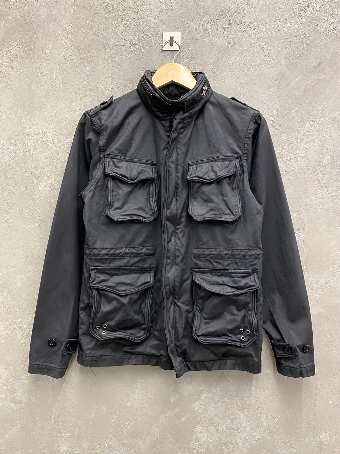 [2] Beams Plus 빔즈 플러스 블랙 코팅 필드자켓 상품이미지1