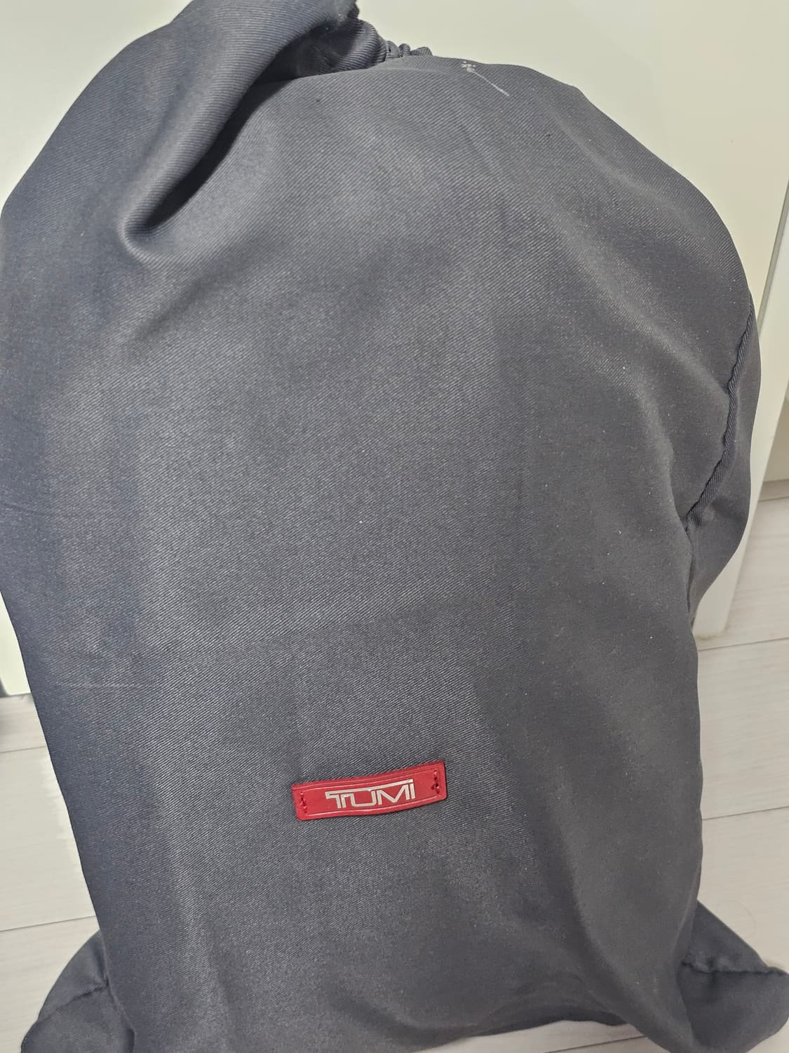 투미 어리베 마틴 슬링백 민트급 상품이미지6