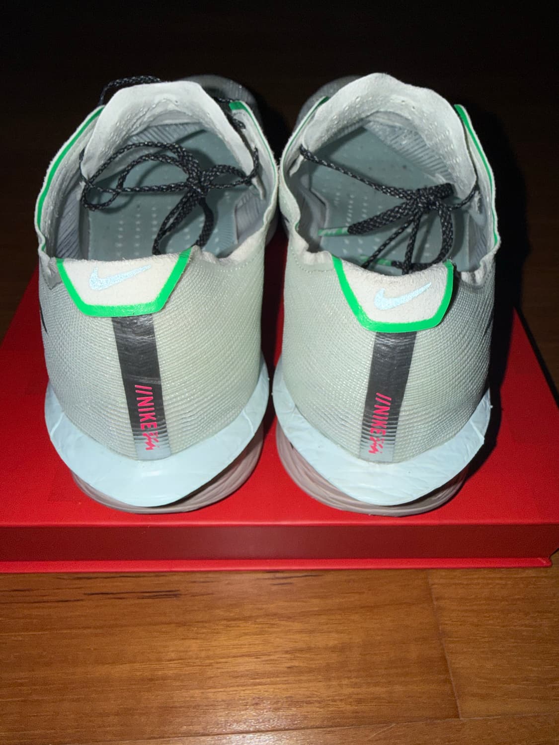 나이키 베이퍼플라이 4 상품이미지4