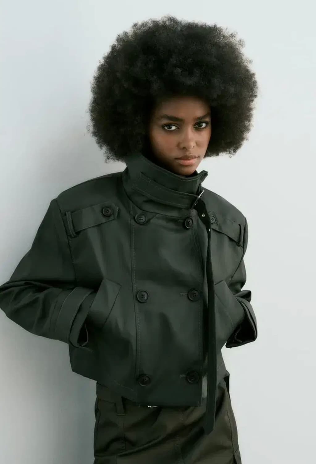 ZARA 자라 왁스드 크롭 트렌치자켓 상품이미지1