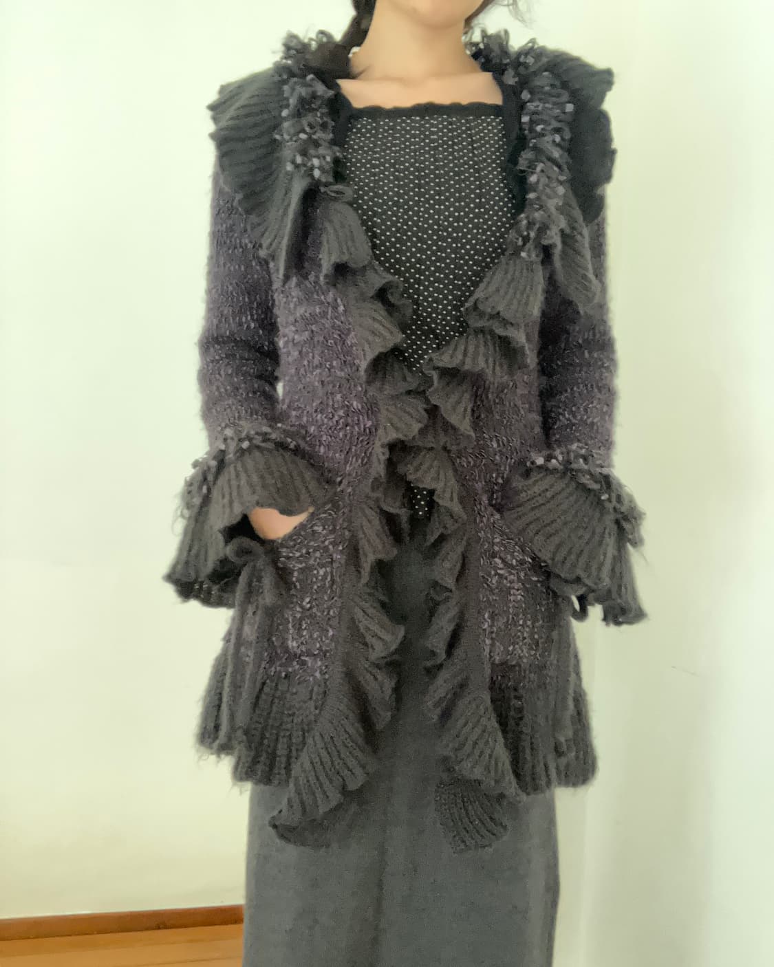 퍼플 차콜 러플 가디건 상품이미지5