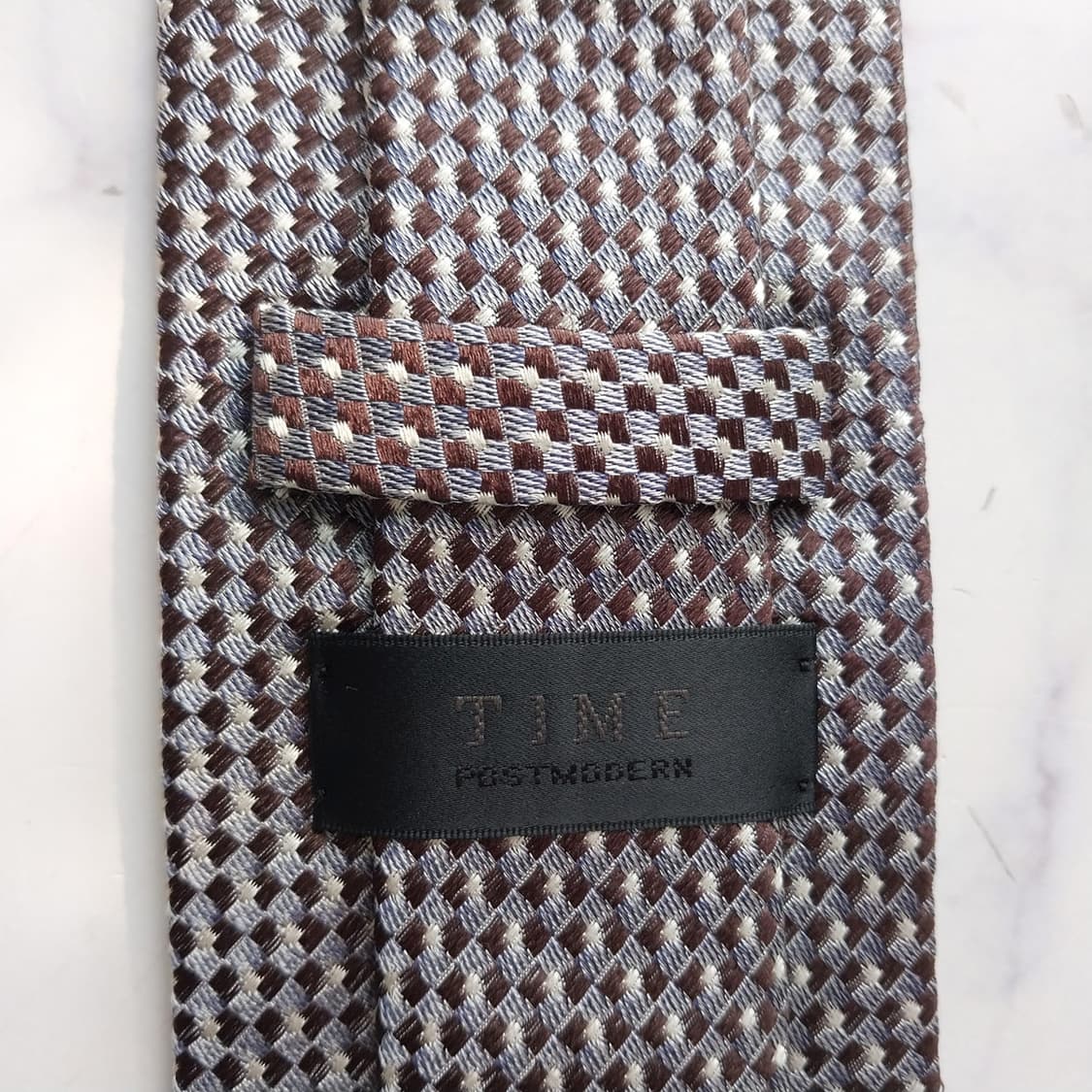 타임 실크 브라운 패턴 넥타이 8.1cm A+~A등급 K2281
 상품이미지9