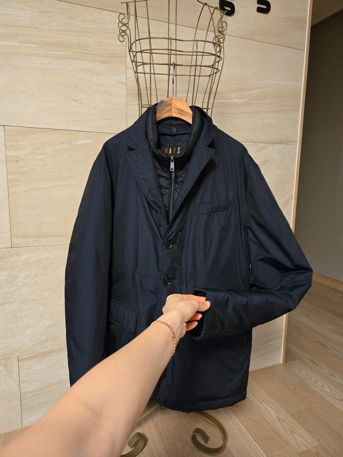 [100] DAKS 닥스 남성 구스 패딩 상품이미지3