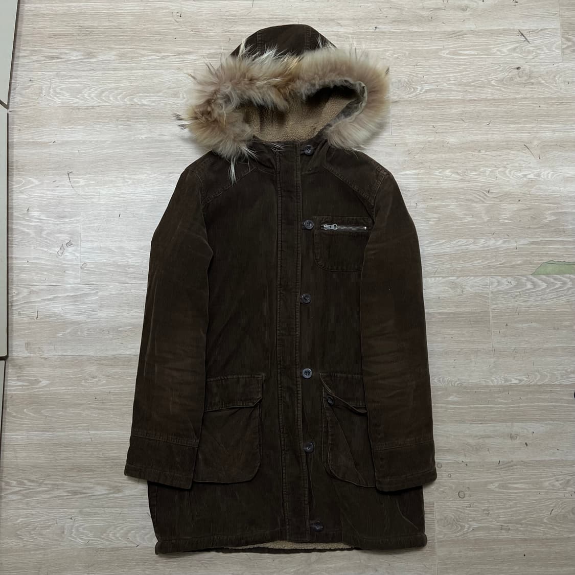 지오다노 코듀로이 양털안감 라쿤퍼 후드 파카 [브라운] L/100 상품이미지1