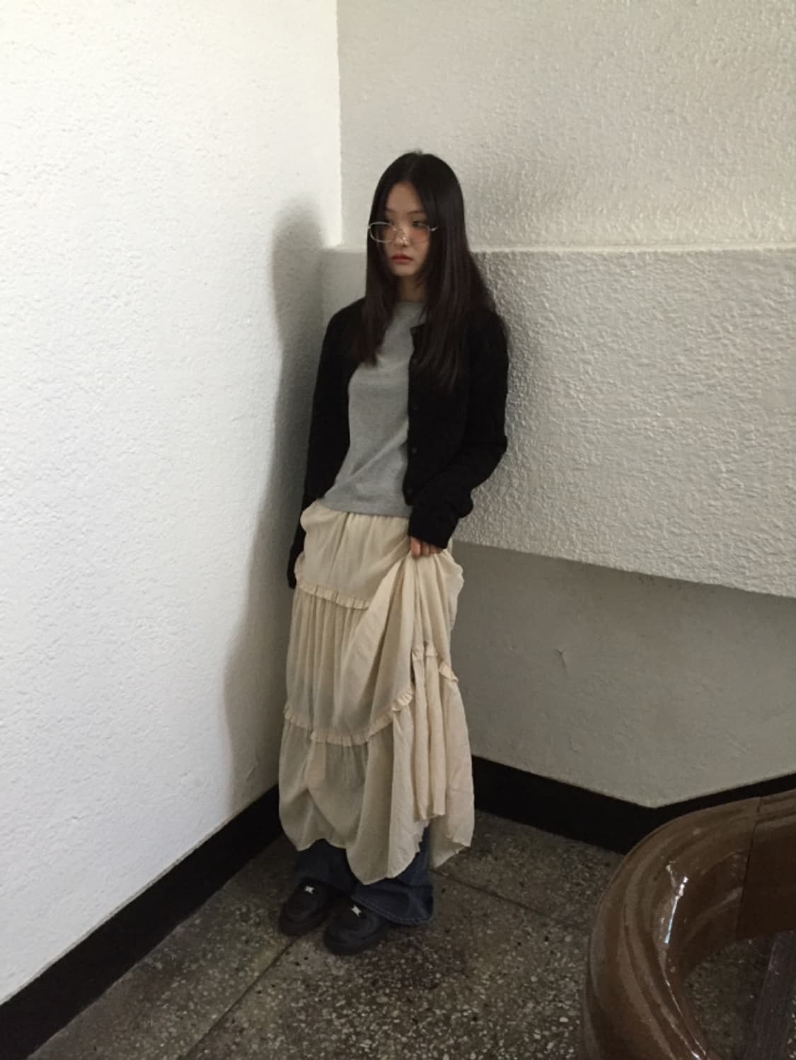 하우유 퓨어 프릴 롱 스커트 두 색상 일괄 상품이미지3