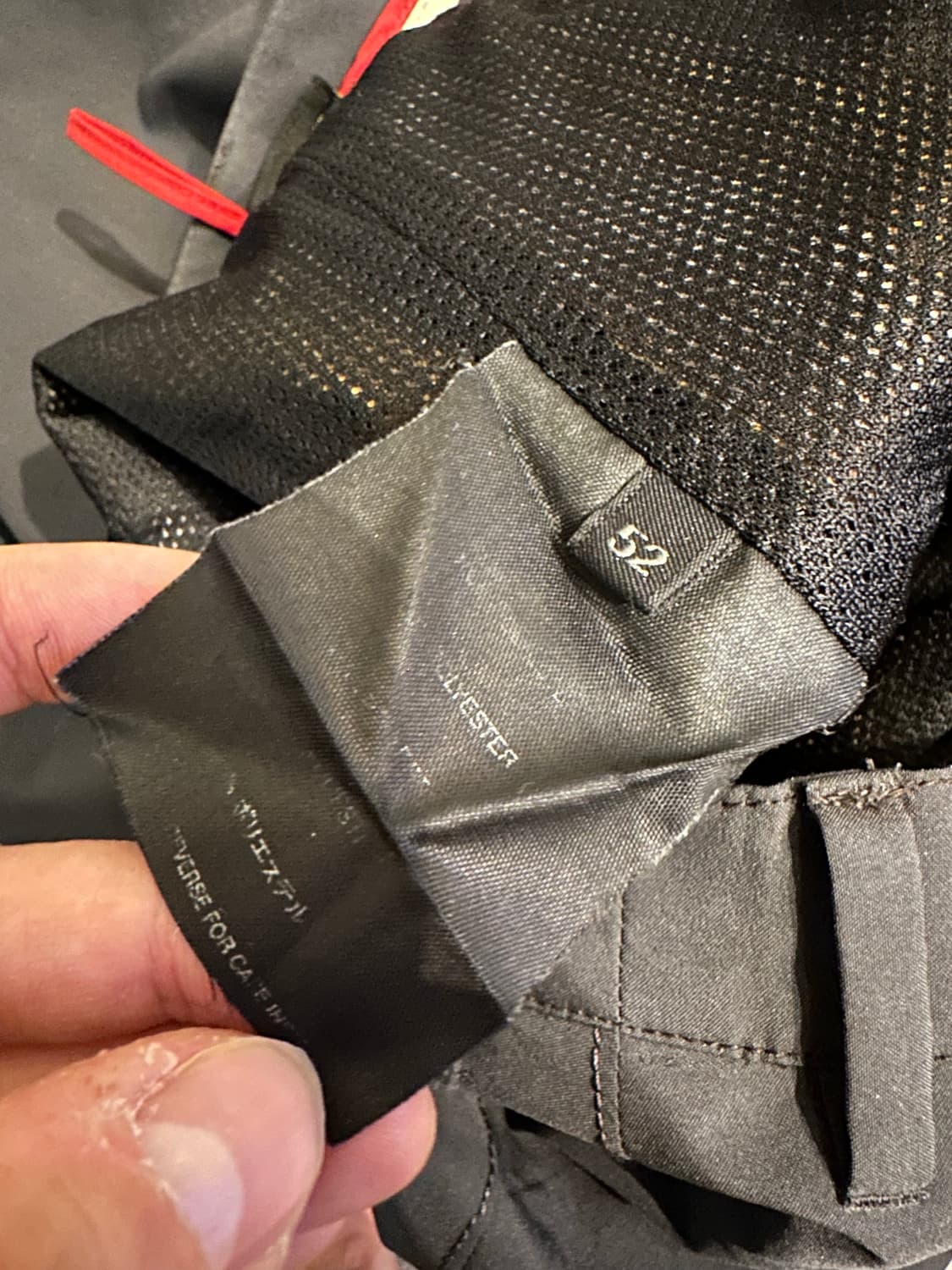 00s 프라다(Prada) 고어텍스 빈티지 팬츠 상품이미지10