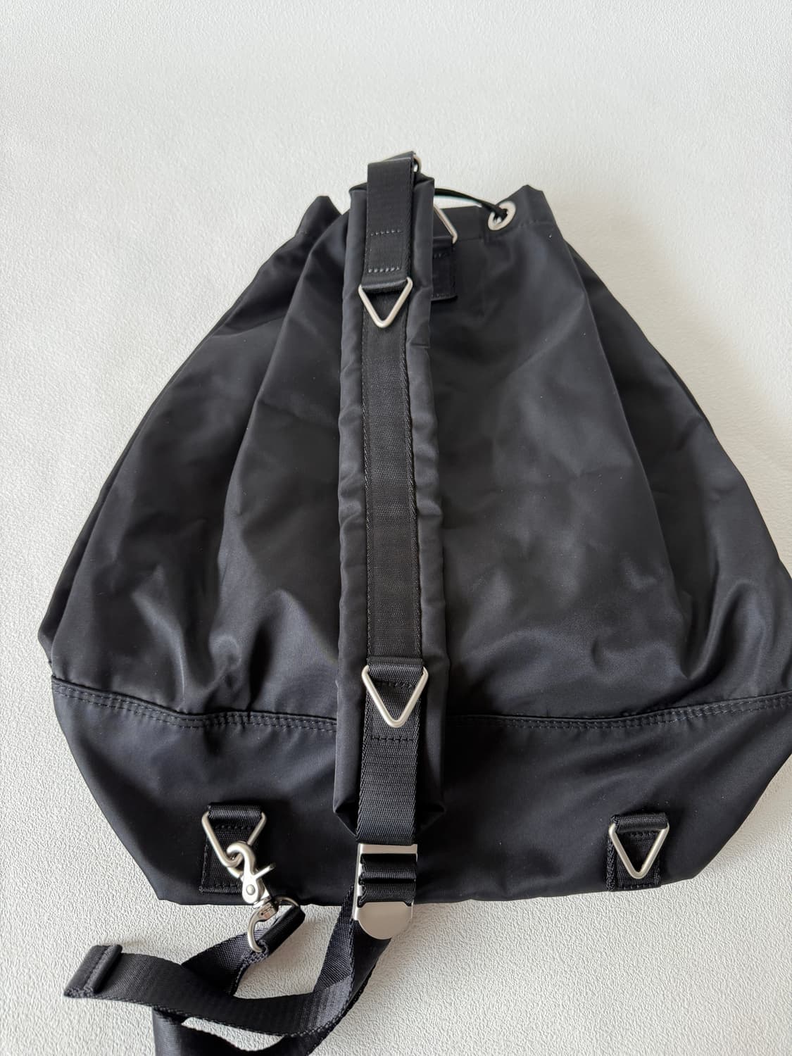 하아카이브(HAH ACHIVE) 버킷 슬링백 상품이미지5