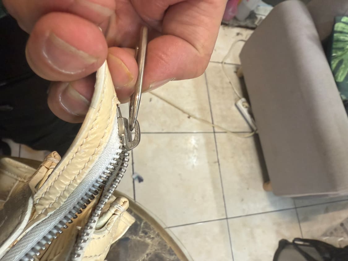 정품 버버리 2way백 팝니다 상품이미지10