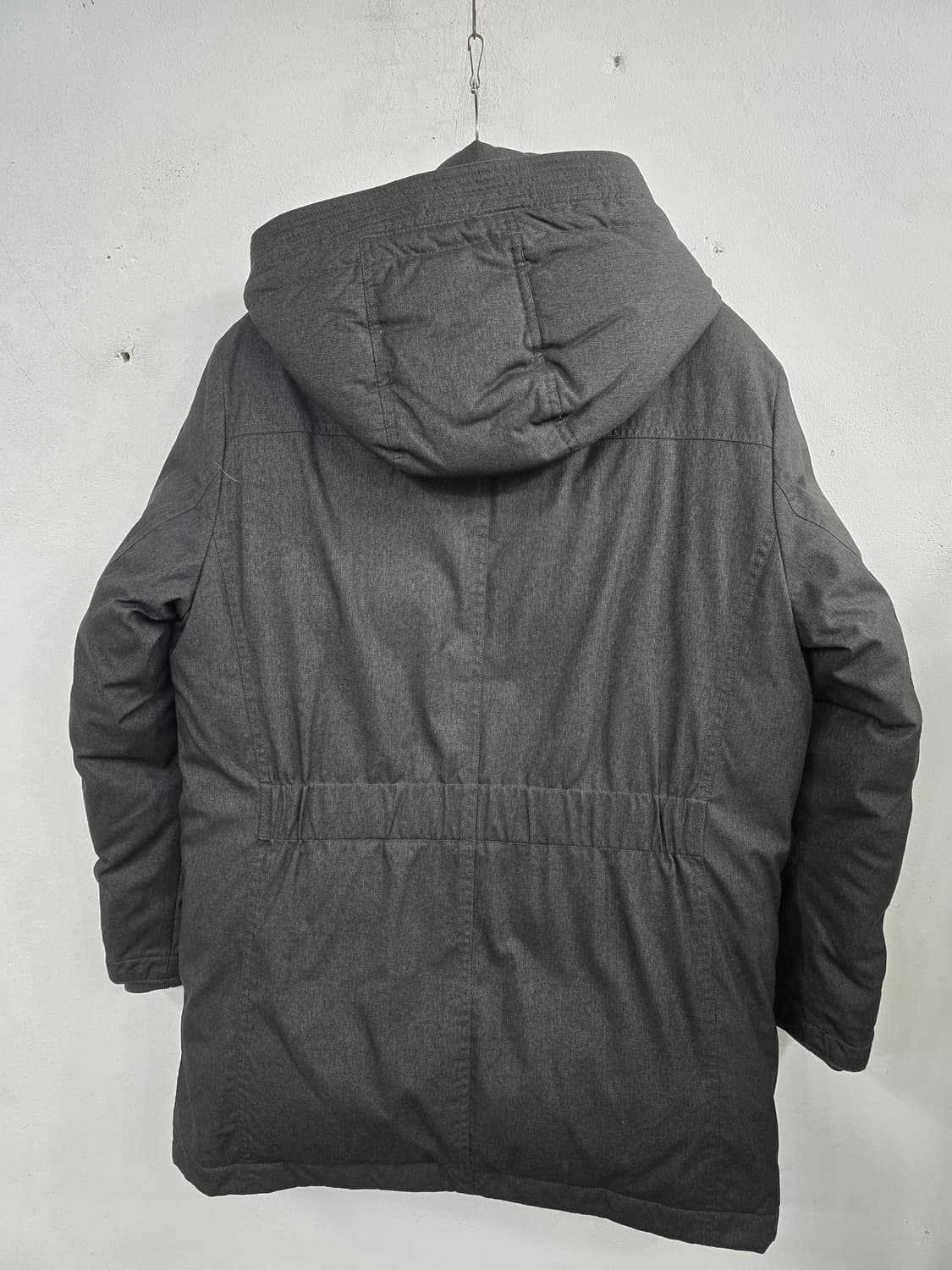 헤지스 차콜  프리미엄 구스 후드 퍼 패딩 상품이미지3