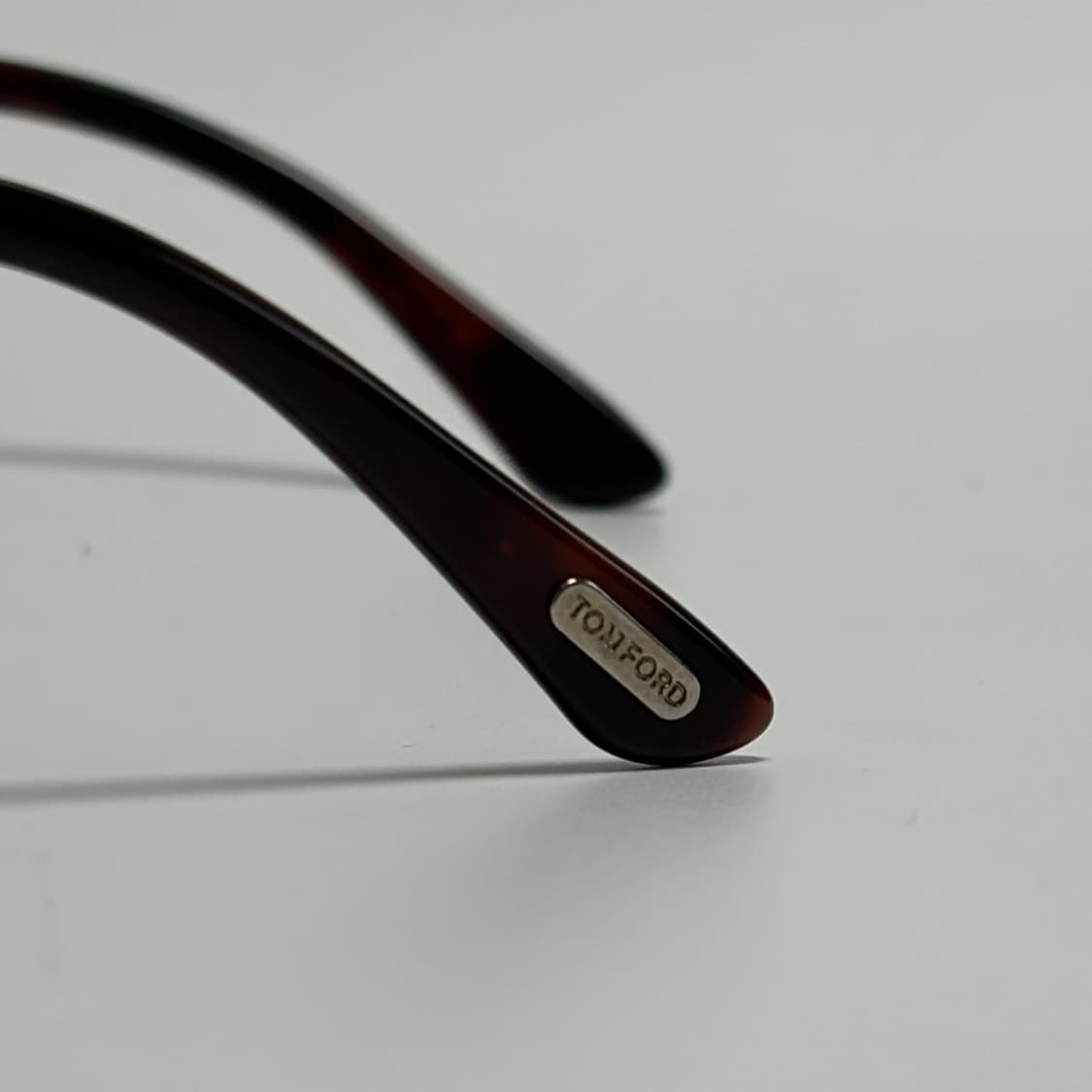 톰포드 에르네스토 에비에이터 선글라스 (Ernesto TF133) 상품이미지7